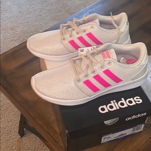 Adidas QT Racer Running shoe NWT